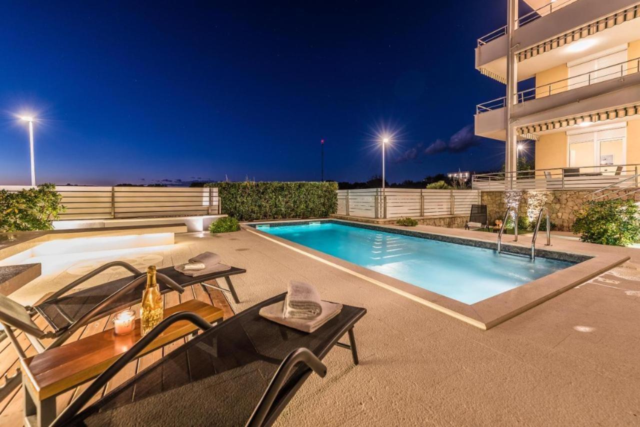 Apartment Sunca *